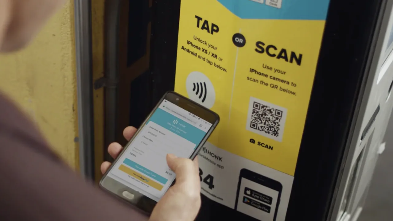 Contactless Payments | Benefits of using HonkMobile for parking